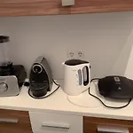 1 Bedroom Apartment Near Central Station